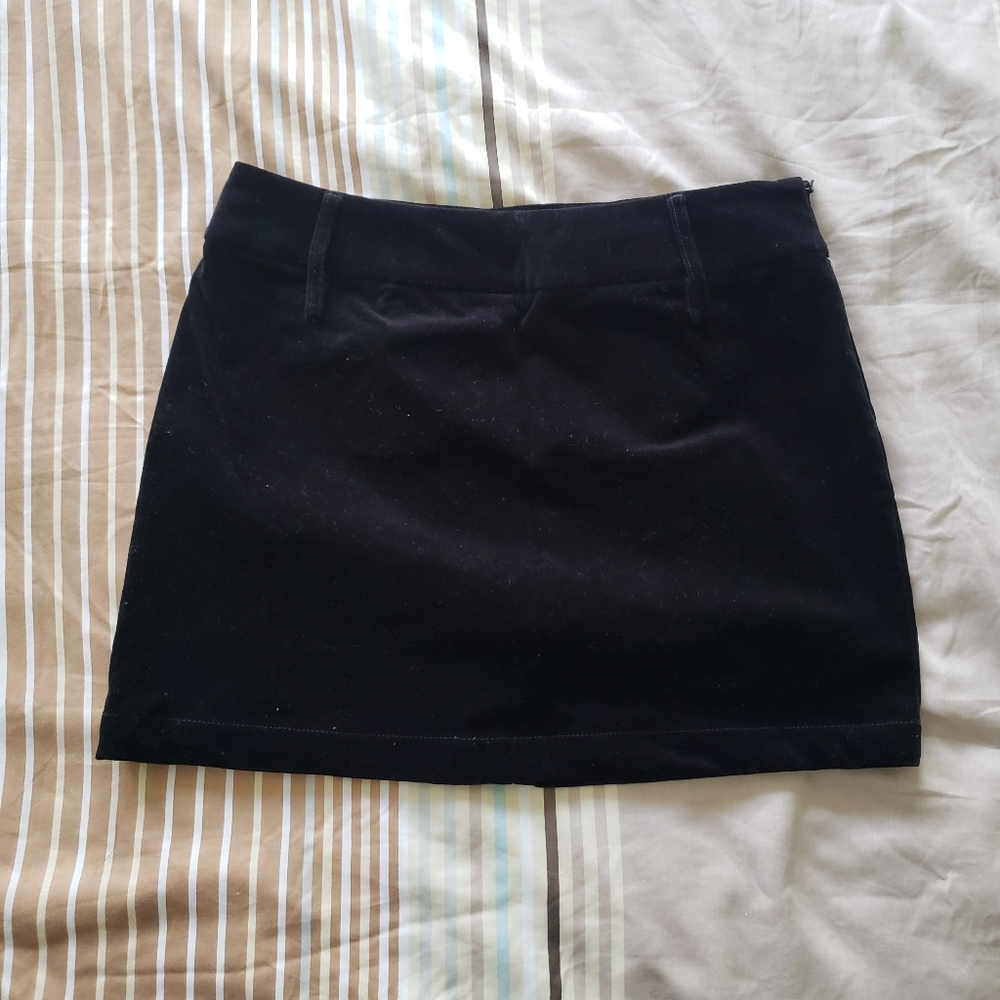 Old Navy black velvet skirt